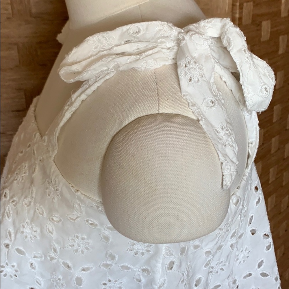 American Eagle Outfitter’s eyelet top Size XS - Picture 5 of 5